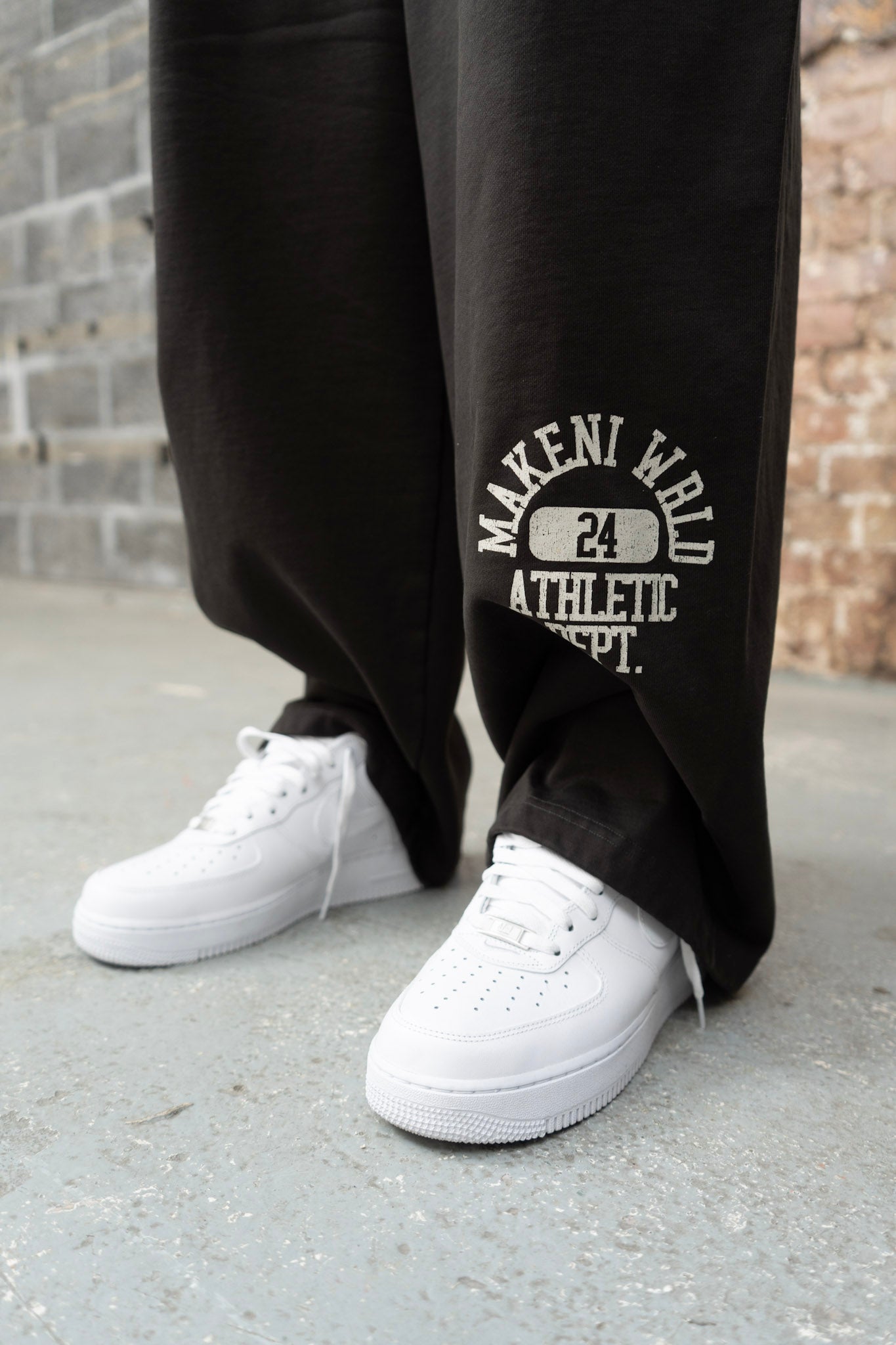 m-logo sweats